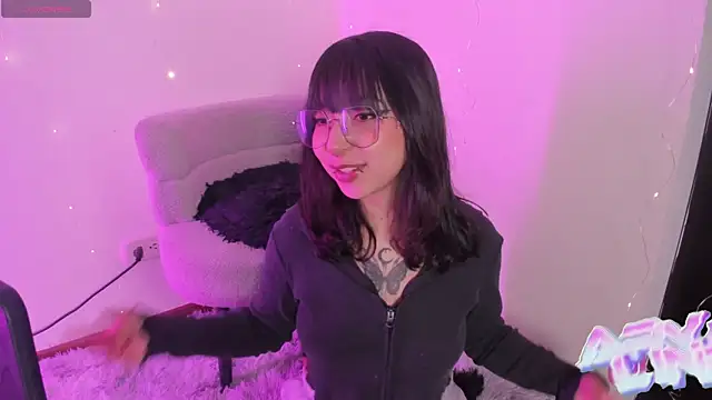 arysUwU online show from 8, 7, 2026