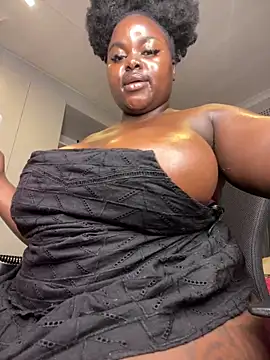 Snapshot of Honeycoco0211 chatting on 2, 5, 2026 Honeycoco0211 online show from 2, 5, 2026