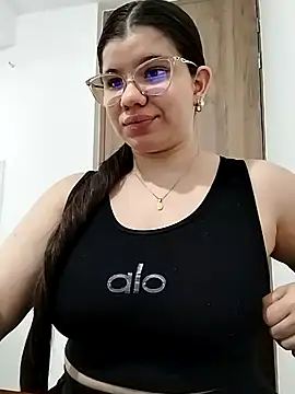 Danzel1105 online show from 12, 2, 2025