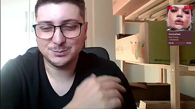 Snapshot of ShiitakeBR chatting on 10, 9, 2025 ShiitakeBR online show from 10, 9, 2025