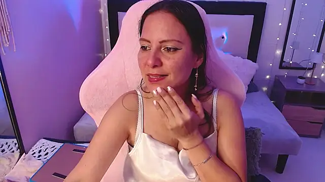 camila delarosa online show from 28, 7, 2026