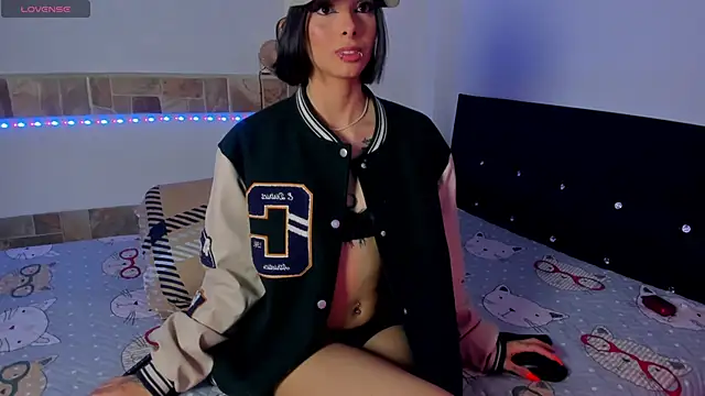 ChloeAddamss online show from 25, 9, 2025