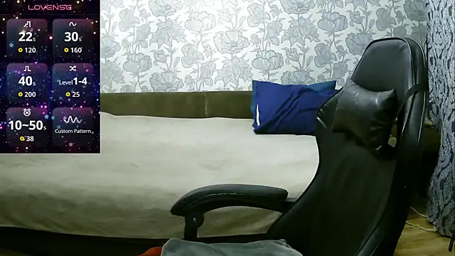 Snapshot of Sabrina_Poison chatting on 13, 11, 2025 Sabrina Poison online show from 13, 11, 2025