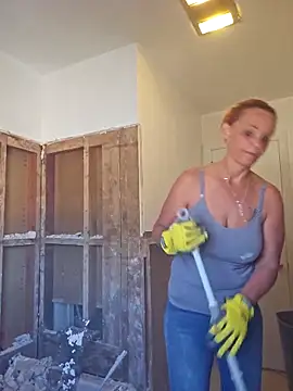 Dixiefaye Pika online show from 2, 3, 2025