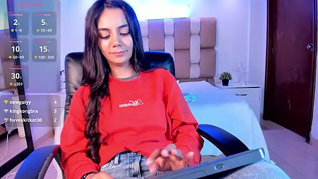 Snapshot of martina_mancini chatting on 17, 3, 2025 martina mancini online show from 17, 3, 2025