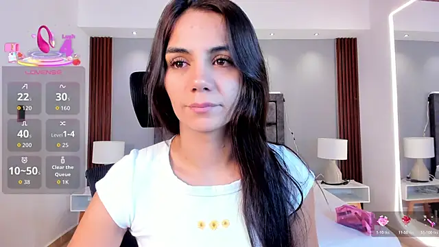 Snapshot of martina_mancini chatting on 19, 10, 2025 martina mancini online show from 19, 10, 2025