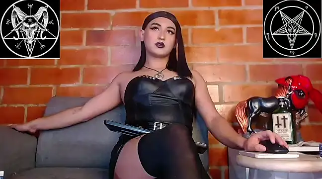 Snapshot of Domina_Lilith chatting on 11, 3, 2025 Domina Lilith online show from 11, 3, 2025
