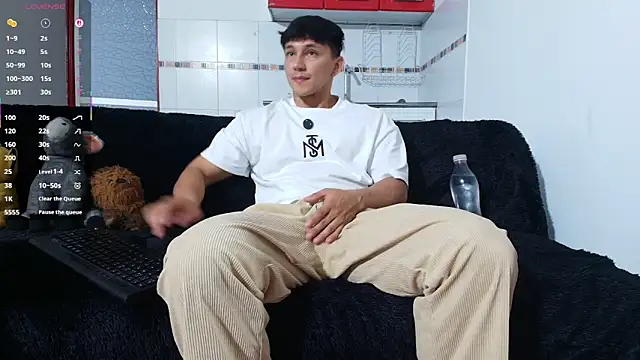 Snapshot of jacques_cardiet chatting on 23, 4, 2026 jacques cardiet online show from 23, 4, 2026