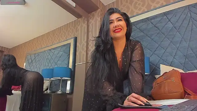 Snapshot of Janna_Rousse_ chatting on 22, 11, 2025 Janna Rousse online show from 22, 11, 2025