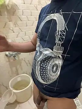 superhero6999 online show from 9, 3, 2025