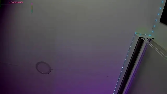 Snapshot of Oriana_Guzman chatting on 18, 2, 2026 Oriana Guzman online show from 18, 2, 2026