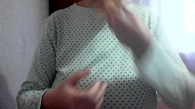 Snapshot of AnaXBerry chatting on 9, 1, 2026 AnaXBerry online show from 9, 1, 2026