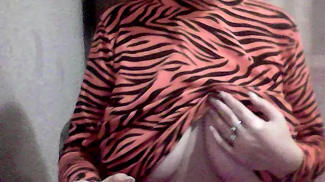 Snapshot of AnaXBerry chatting on 14, 1, 2026 AnaXBerry online show from 14, 1, 2026