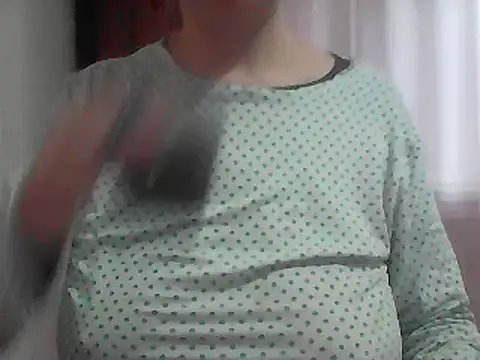 Snapshot of AnaXBerry chatting on 14, 2, 2026 AnaXBerry online show from 14, 2, 2026