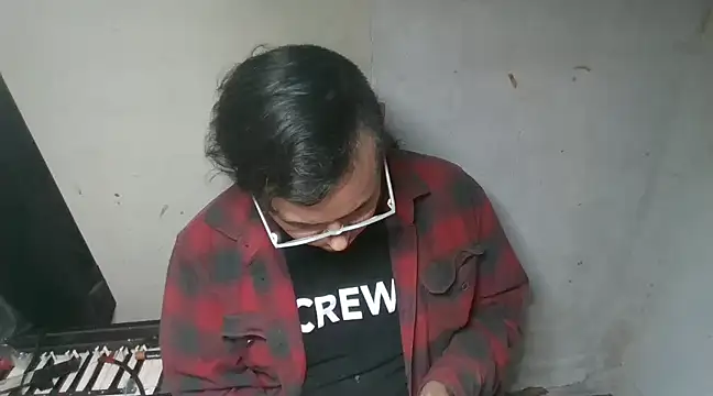 AlanDickson online show from 8, 12, 2024