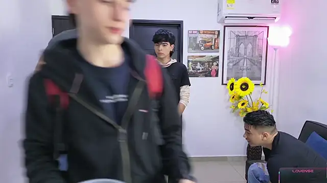 badguyss bisex online show from 11, 4, 2026