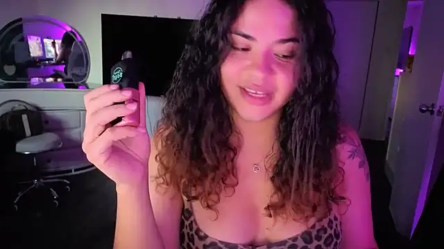MelSaunders online show from 24, 7, 2026