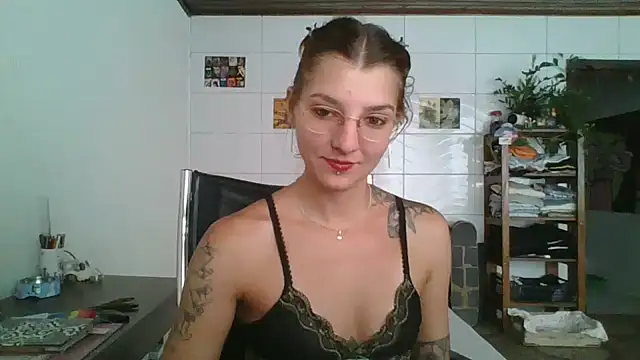 Snapshot of SweetyBabyDemon chatting on 14, 2, 2026 SweetyBabyDemon online show from 14, 2, 2026