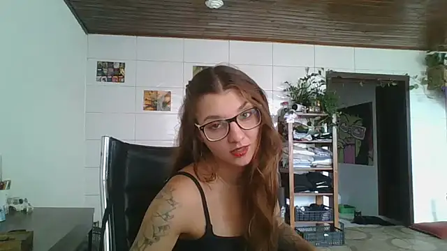 Snapshot of SweetyBabyDemon chatting on 19, 2, 2026 SweetyBabyDemon online show from 19, 2, 2026