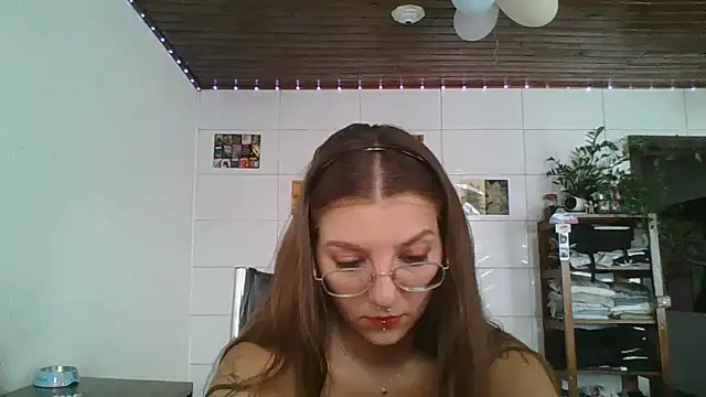 Snapshot of SweetyBabyDemon chatting on 12, 3, 2026 SweetyBabyDemon online show from 12, 3, 2026