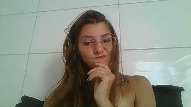 Snapshot of SweetyBabyDemon chatting on 15, 3, 2026 SweetyBabyDemon online show from 15, 3, 2026