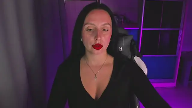 Christy Calypso online show from 4, 6, 2026