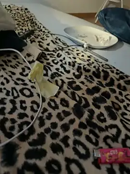 susilover6969x6969 online show from 9, 3, 2025