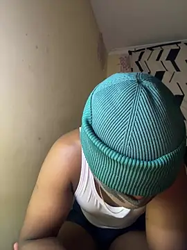 StallionPiper12 online show from 18, 4, 2026