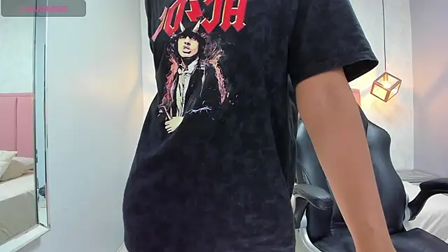 chelsyquinn online show from 9, 2, 2026