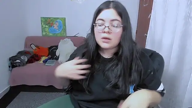 Snapshot of Aria_Fullbuster chatting on 12, 11, 2025 Aria Fullbuster online show from 12, 11, 2025