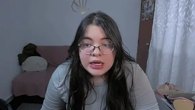 Snapshot of Aria_Fullbuster chatting on 13, 12, 2025 Aria Fullbuster online show from 13, 12, 2025