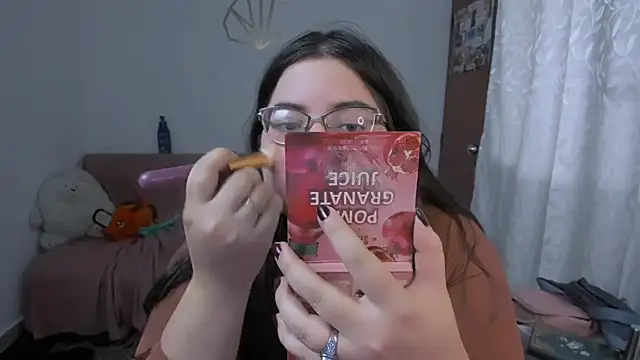 Snapshot of Aria_Fullbuster chatting on 17, 12, 2025 Aria Fullbuster online show from 17, 12, 2025