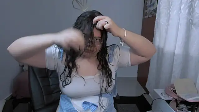 Snapshot of Aria_Fullbuster chatting on 3, 2, 2026 Aria Fullbuster online show from 3, 2, 2026