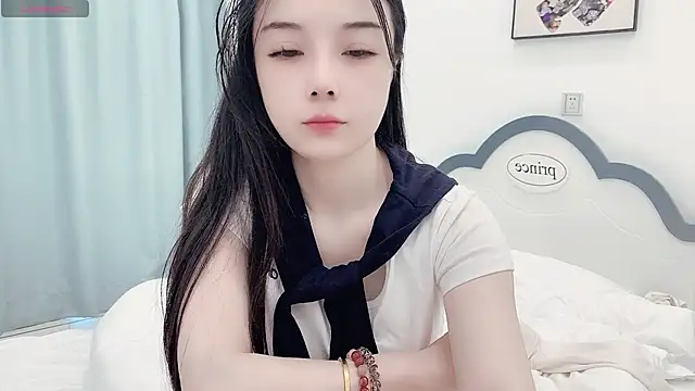 AKiKi711 online show from 17, 4, 2026