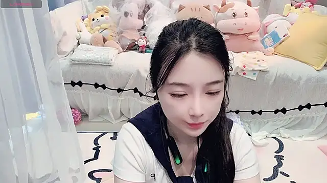 AKiKi711 online show from 20, 4, 2026