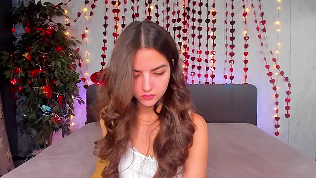 Snapshot of Milana_Crystal_ chatting on 1, 3, 2026 Milana Crystal online show from 1, 3, 2026