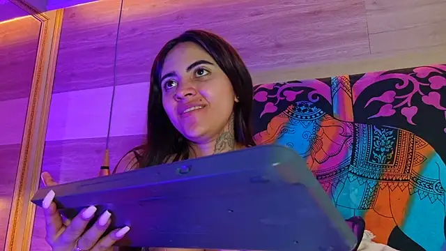 Cori Paige online show from 11, 2, 2026