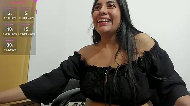 Snapshot of miss_eylens chatting on 7, 2, 2025 miss eylens online show from 7, 2, 2025
