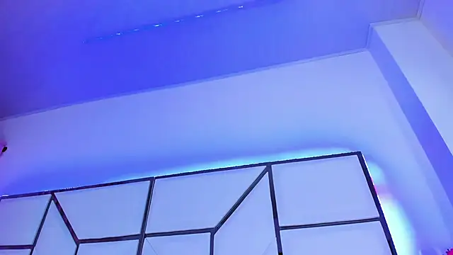 Snapshot of SarayRoyse chatting on 4, 2, 2025 SarayRoyse online show from 4, 2, 2025