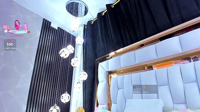 SarayRoyse online show from 12, 2, 2026