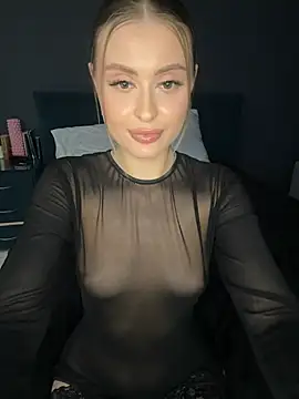 Snapshot of Sweet__Milly chatting on 26, 2, 2025 Sweet  Milly online show from 26, 2, 2025