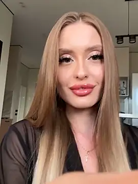 Snapshot of Sweet__Milly chatting on 25, 9, 2025 Sweet  Milly online show from 25, 9, 2025