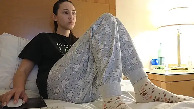 Mr-and-Mrs-Smith online show from 11, 3, 2025