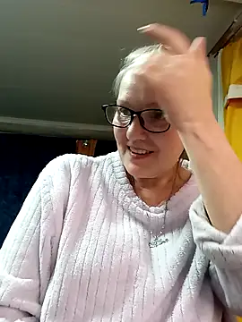 Snapshot of irinamaux chatting on 26, 5, 2026 irinamaux online show from 26, 5, 2026