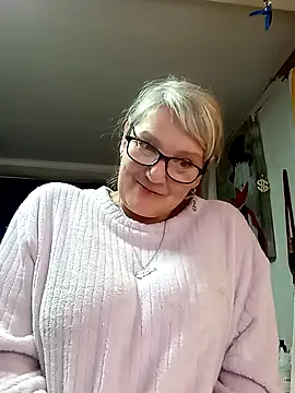 Snapshot of irinamaux chatting on 29, 5, 2026 irinamaux online show from 29, 5, 2026