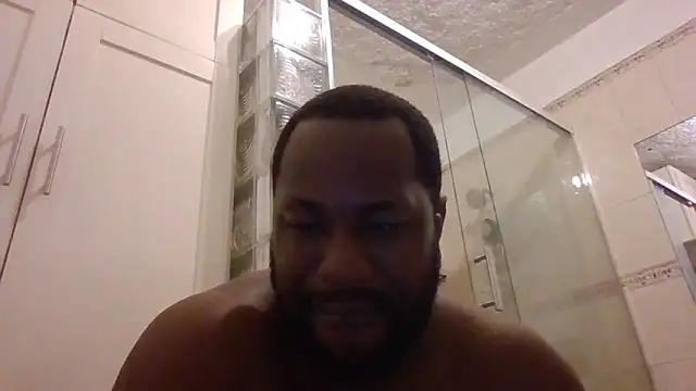 Snapshot of Bighood_T chatting on 21, 5, 2026 Bighood T online show from 21, 5, 2026