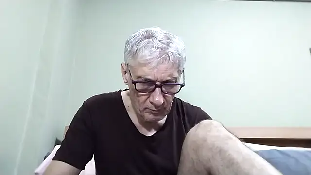 BIGUNCUTHARDCOCK online show from 2, 11, 2025