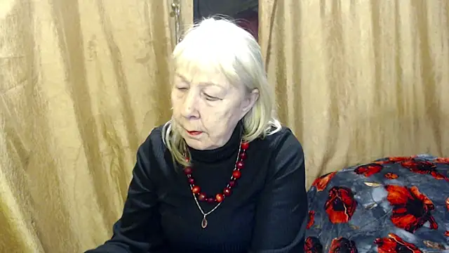  Estelitta 5 online show from 1, 3, 2025