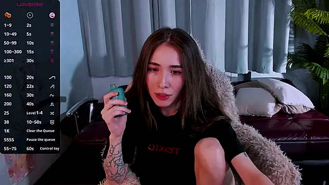 Snapshot of ashleyro1 chatting on 26, 11, 2025 ashleyro1 online show from 26, 11, 2025