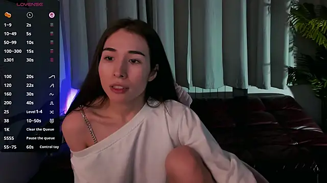 Snapshot of ashleyro1 chatting on 5, 12, 2025 ashleyro1 online show from 5, 12, 2025